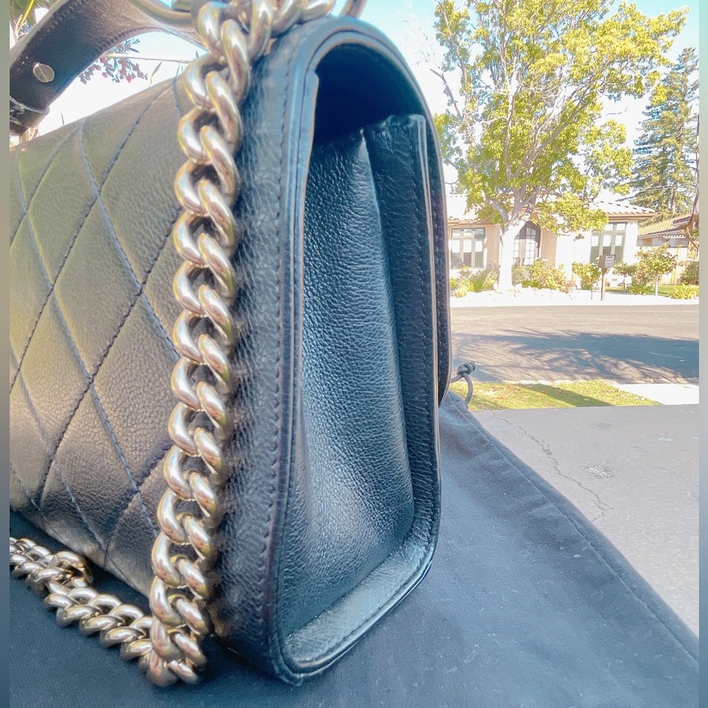 Chanel Flap Bag with Black with soft Handle Crossbody - Picture 3 of 8